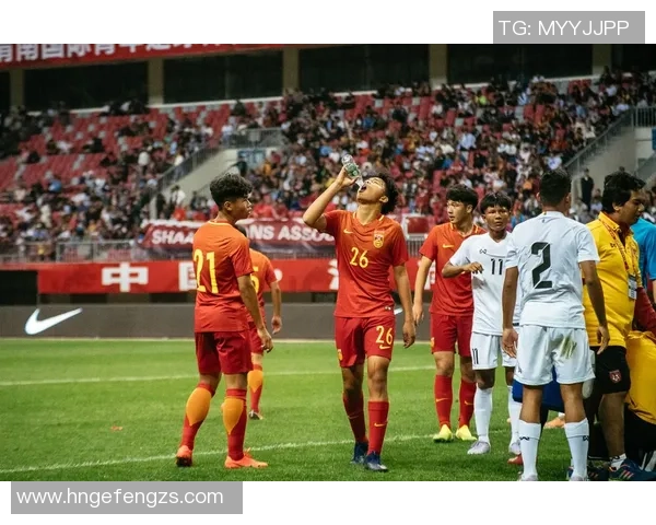 殷滨足球：探索青春力量与团队精神的完美结合之路